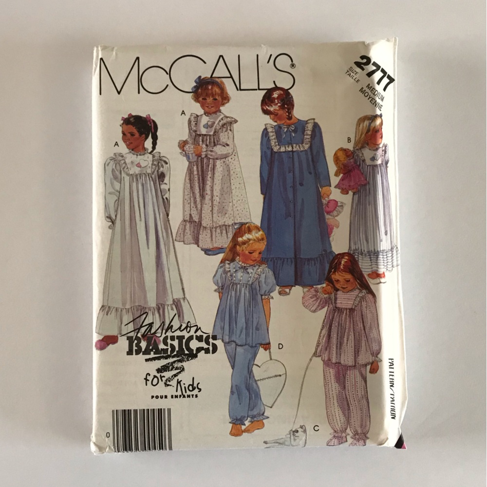 🧵3for12🧵 VTG McCall’s Pattern 2777 Child’s Robe Nightgown Pajamas Booties Bag